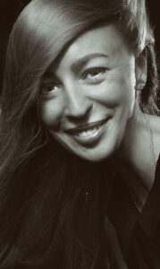 Elegant woman portrait - original Cialis Malaysia